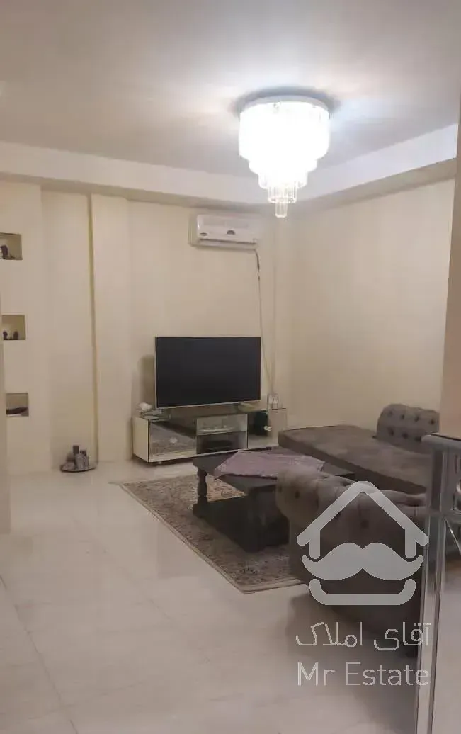 حکمت، ۵۶ متر یک خواب ارزنده