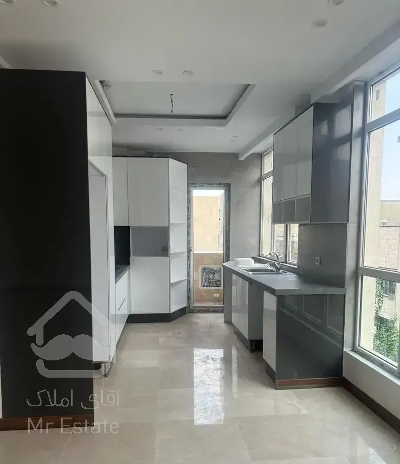 ۱۱۰متر نوساز ظفر