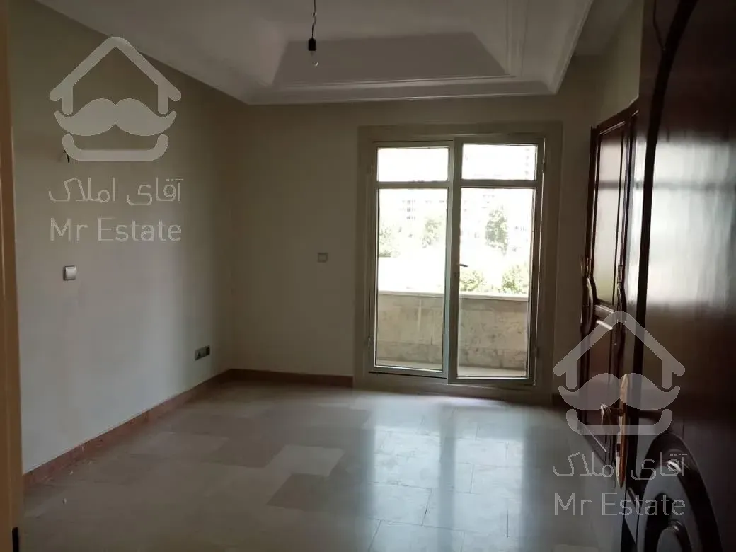 اجاره و رهن آپارتمان باغ فردوس 200  متر اکازيون