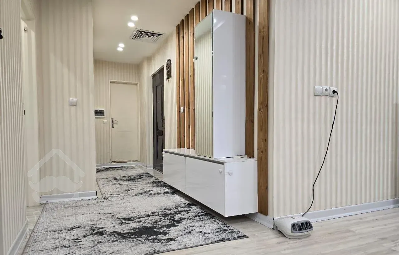 فروش آپارتمان ۱۰۶ متری ۲ خوابه در نازی‌آباد