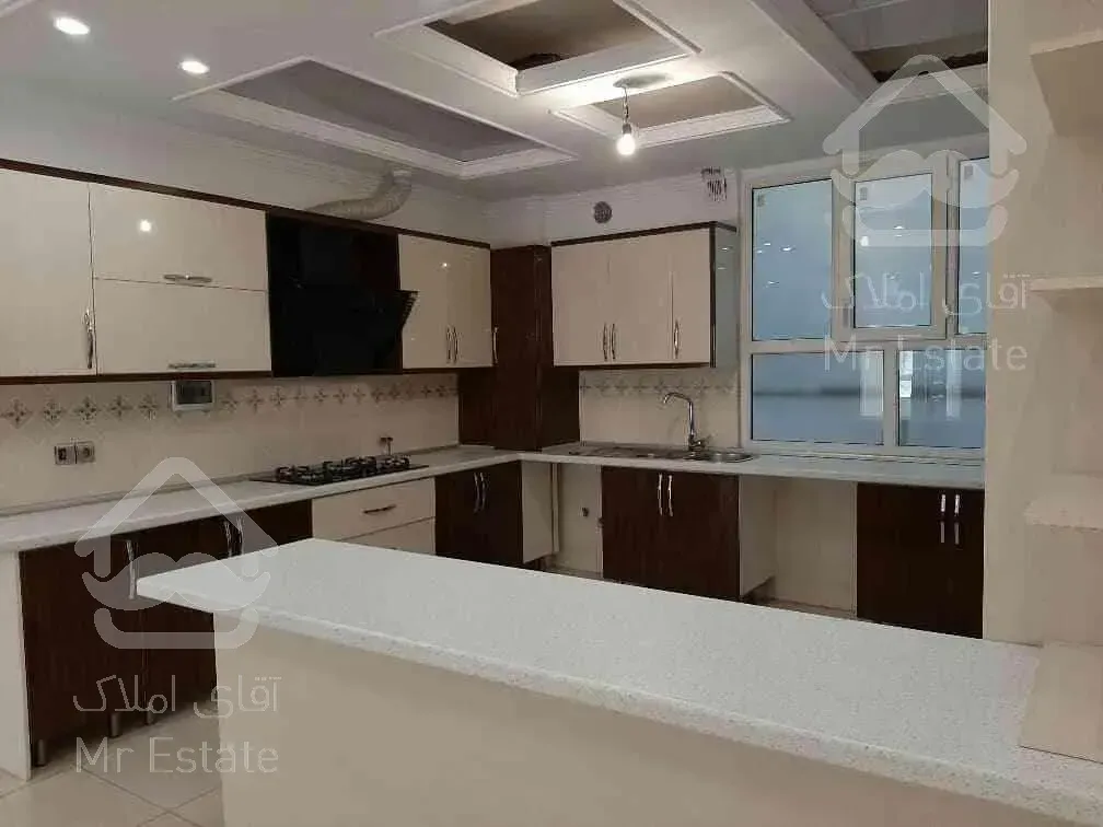 اپارتمان ۱۳۳متری رهن کامل فردوس شرق