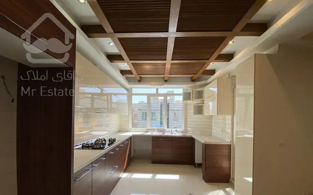 ۱۰۰متر فول/۸ساله واقعی/بدون مشابه/فلکه اول ۱۵۴