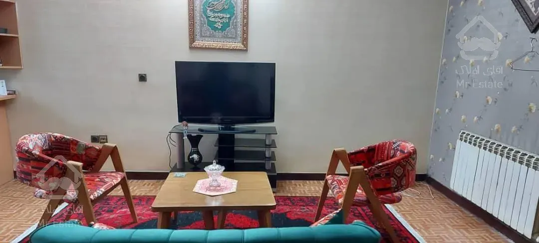 فردوس غرب آپارتمان ۷۰ متر تمیز