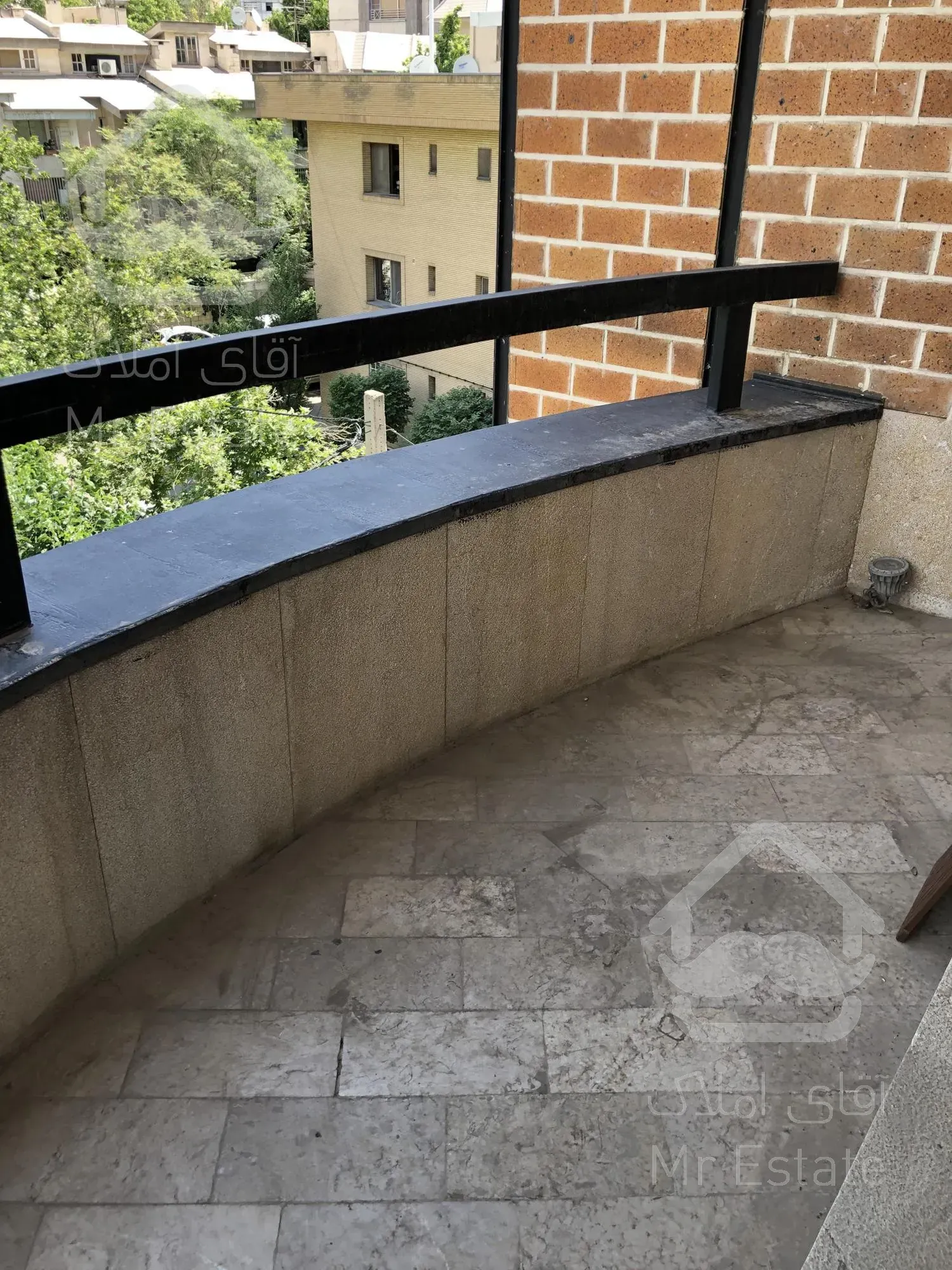 رهن و اجاره آپارتمان ۱۲۵ متری ۲ خوابه فرمانیه