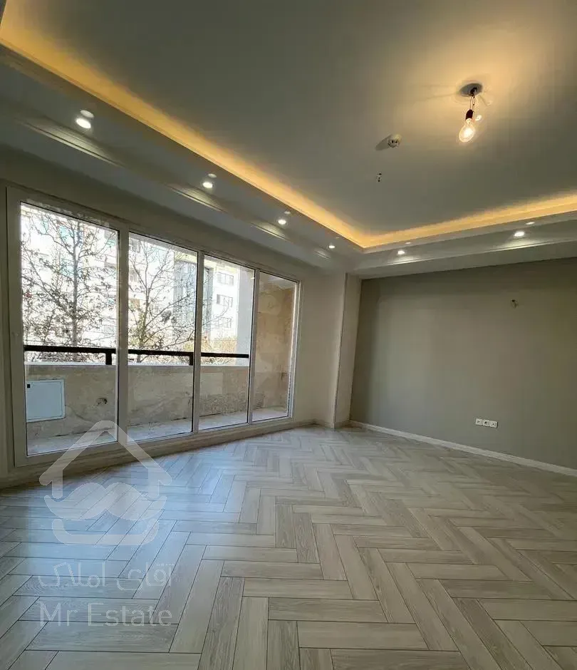 ۱۲۸ متر / ۳خواب/ خیابان دنج / خوش نقشه MODERN