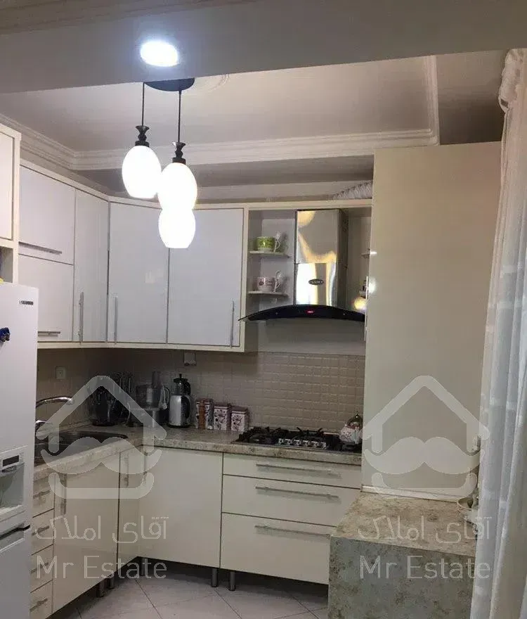 آپارتمان 70 متری در خیابان ارم غربی