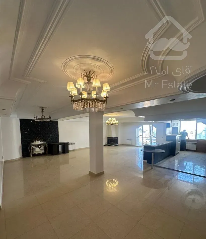 ۲۰۰ متری ۳ خواب بلوار۲۴متری ویو دار