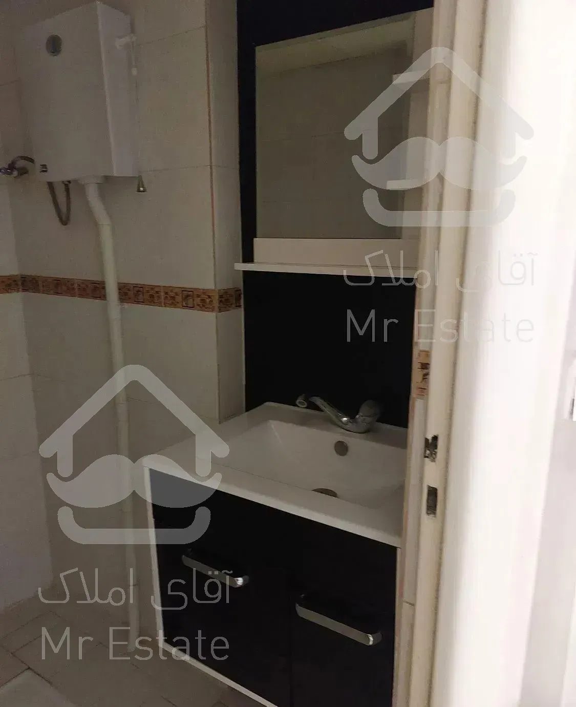 آپارتمان ۸۵ متر ۱ خوابه سعادت اباد