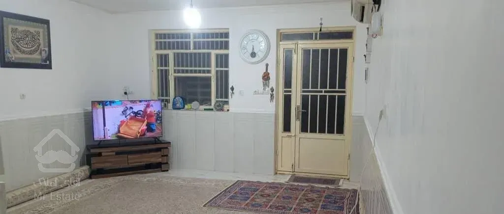 خانه ویلایی طولا پیراسته 100 متر با زیربنای 80متر