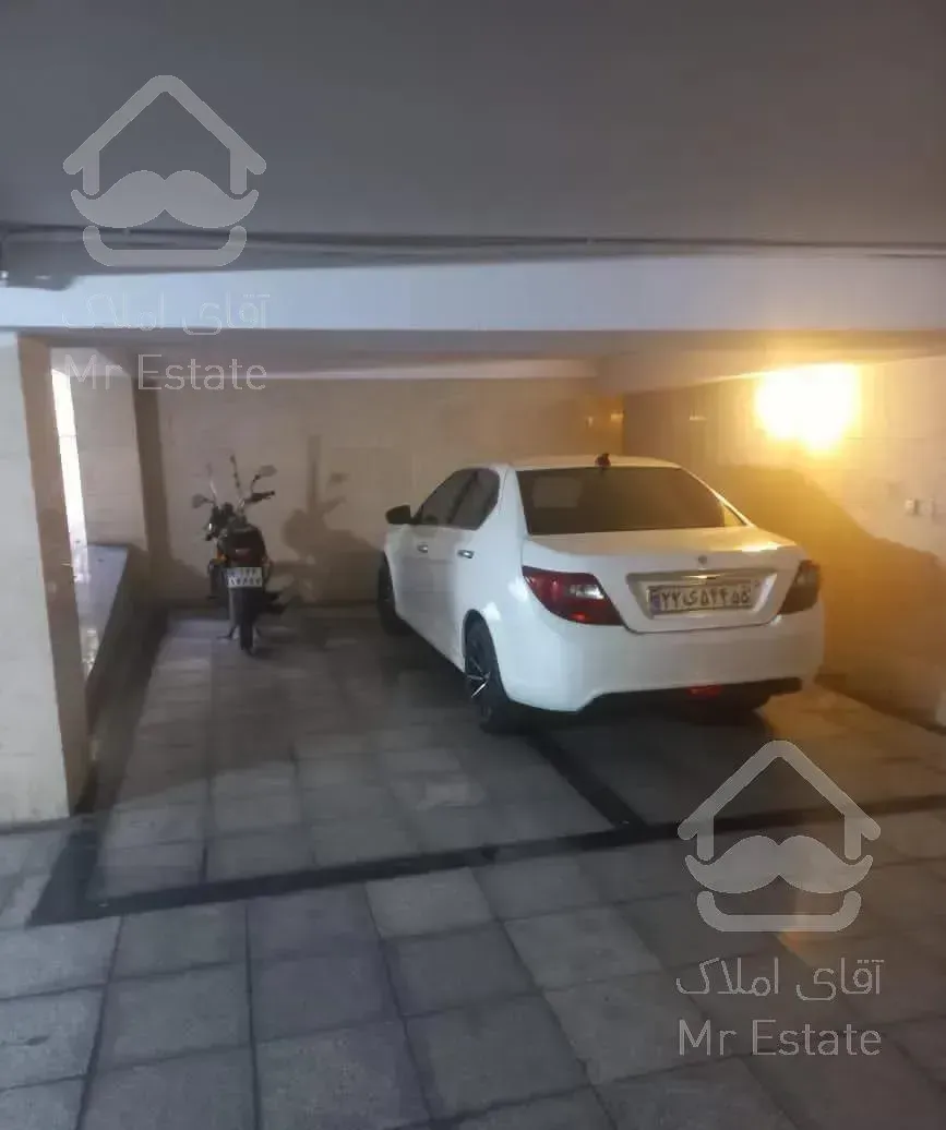 ظفر ١٢٠ متر خوش نقشه ٢پارکینگ سندی باکس