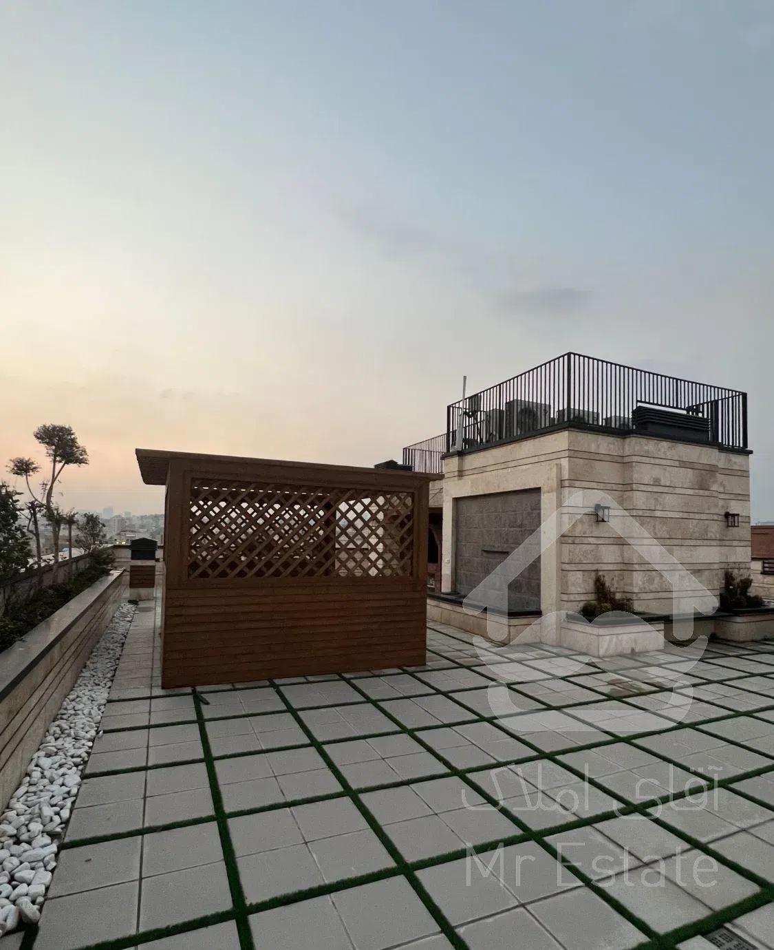 * خواجه عبدالله '۱۰۵متر نوساز - ۲پارکینگ *