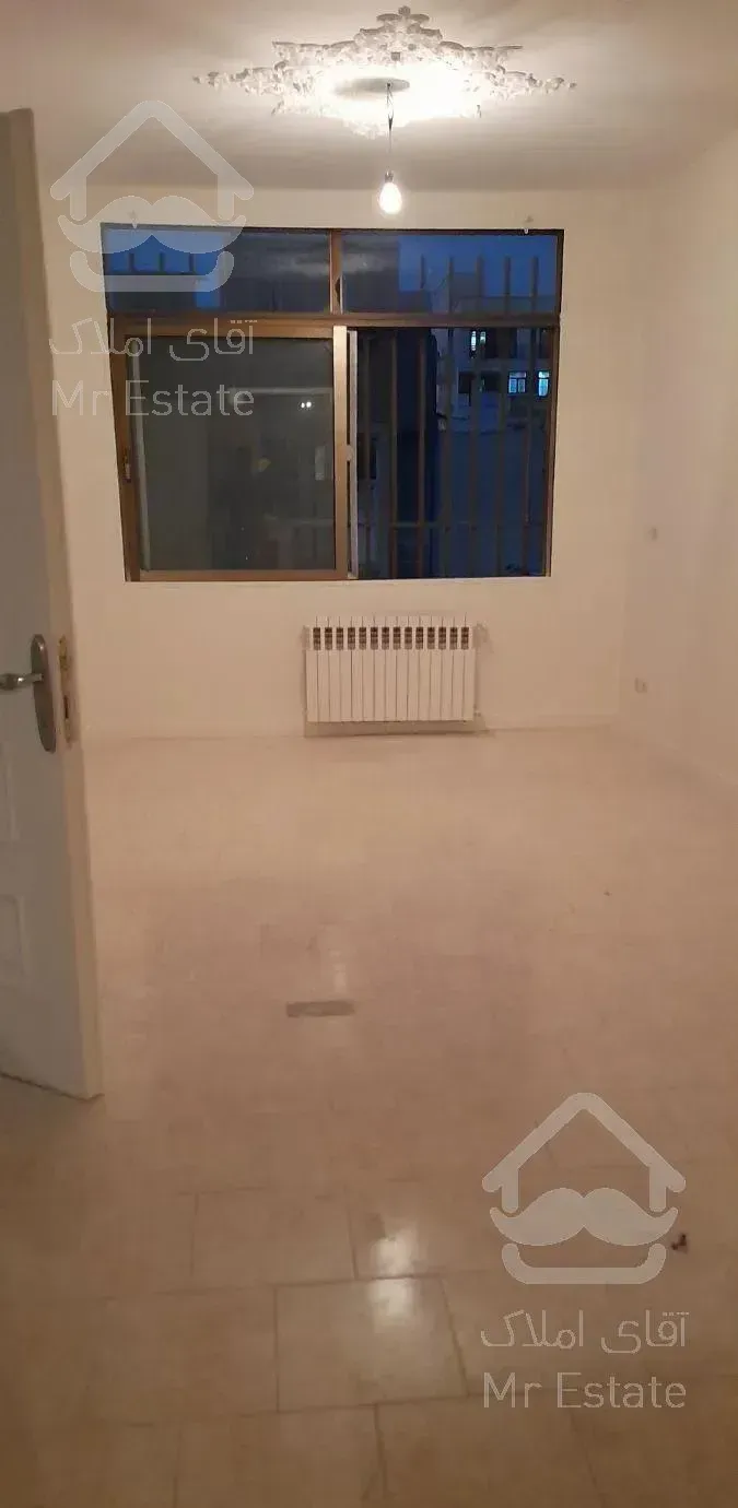 مجیدیه جنوبی 65متر 1خوابه،طبقه دوم(حاجی پور)