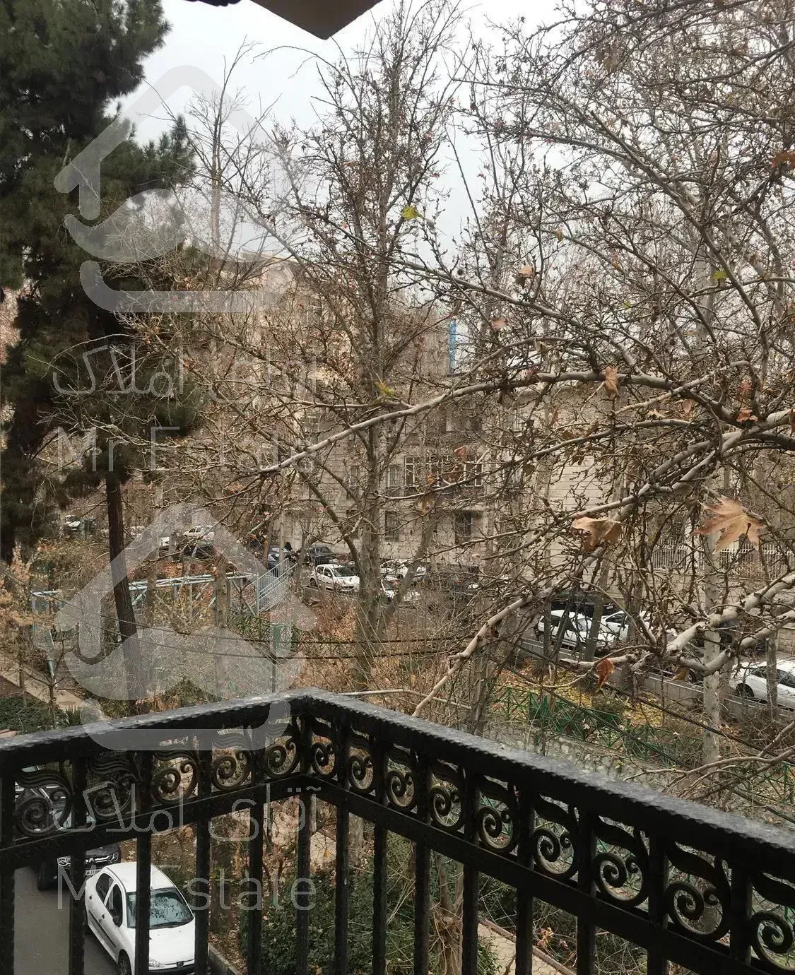 اپارتمان باغ سفارت انگلیس ویو تا ابد زیبا