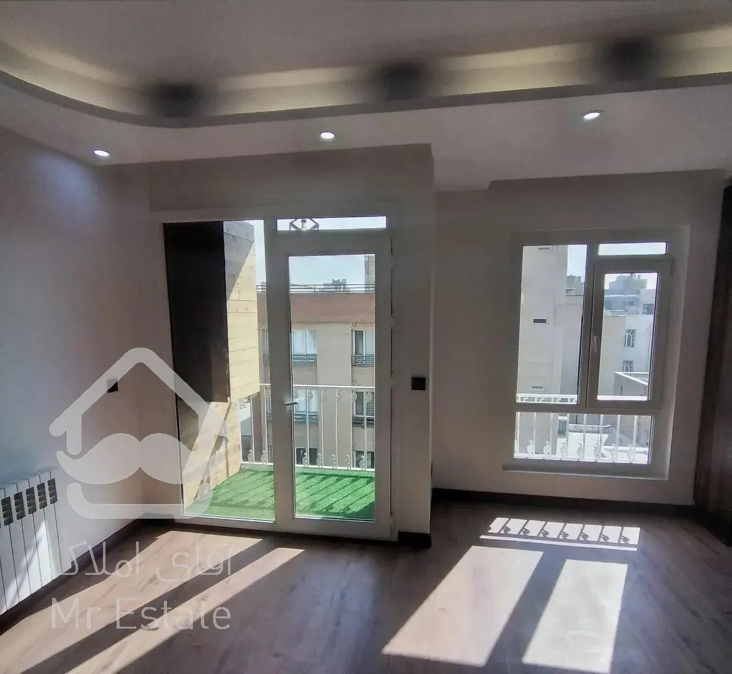 ۱۱۸متر*سه خواب*خواب مستر*سهروردی شمالی