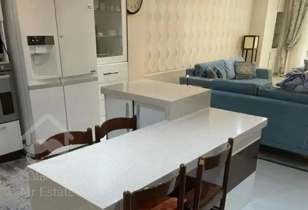 ۵۸متر/تک واحدی/سالن پرده خور/سه نبش