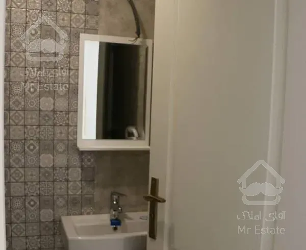 ۱۵۰متر فول امکانات دو پارکینگ سندی