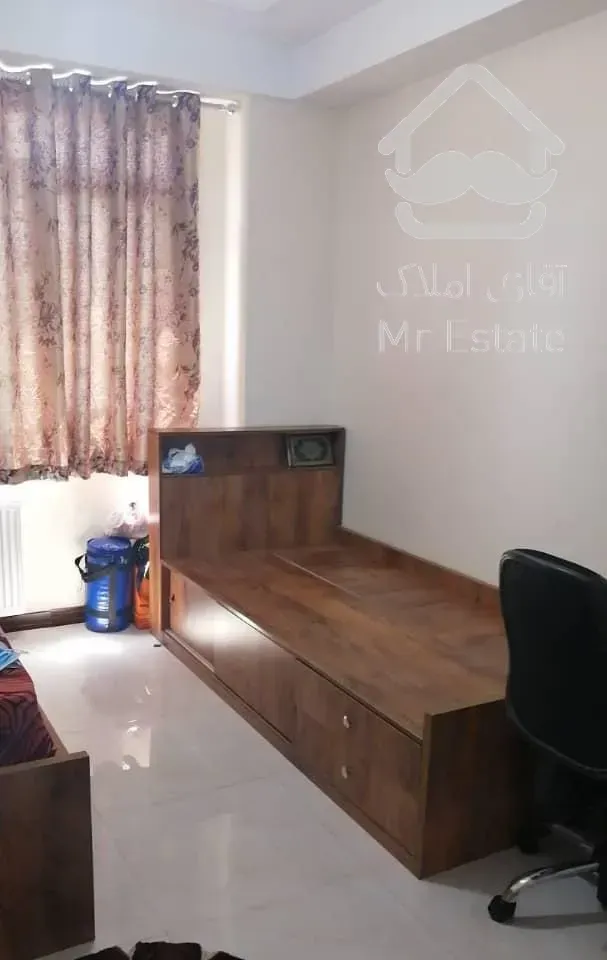 ۱۲۰متر تکواحدی نوساز تخلیه طبقه دوم فول امکانات