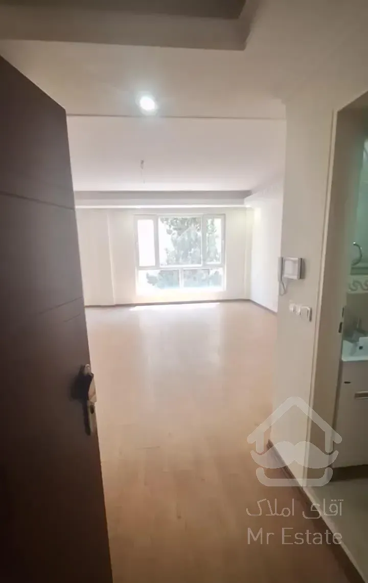 فروش آپارتمان ۱۱۰ متری ۲ خوابه در میرداماد