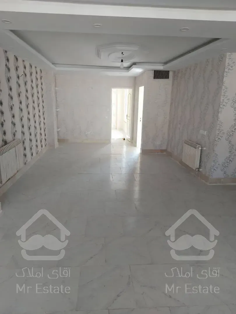 ۸۵ متر، دوخواب، شهرک راه اهن