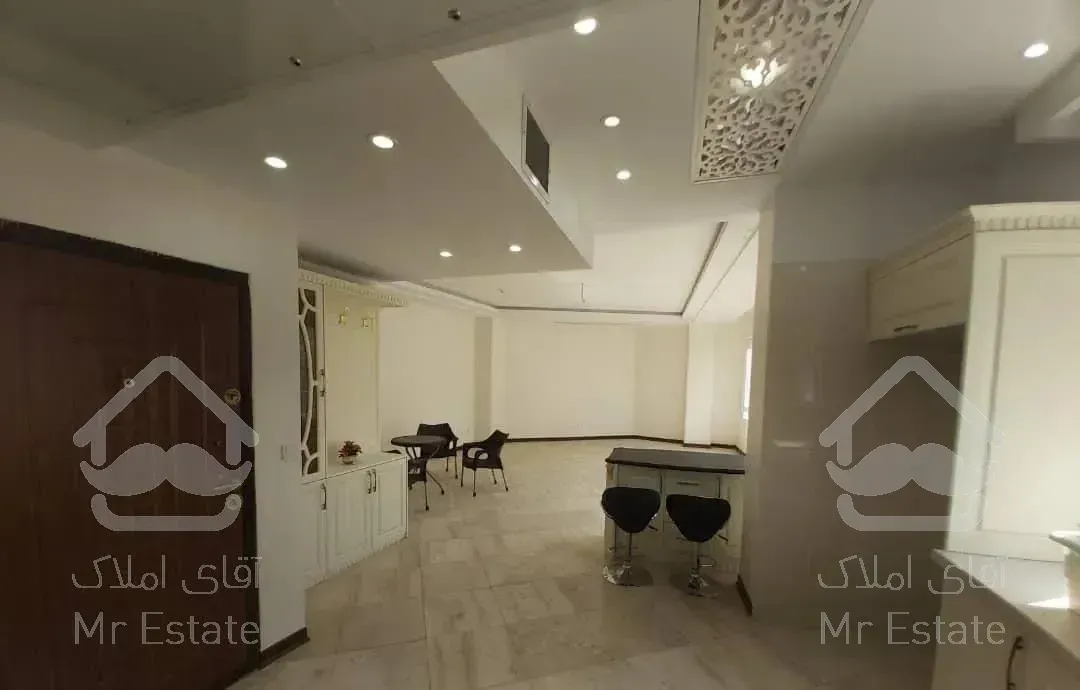 آپارتمان ۱۲۰ متر/دیباجی جنوبی/دو خواب/فول امکانات