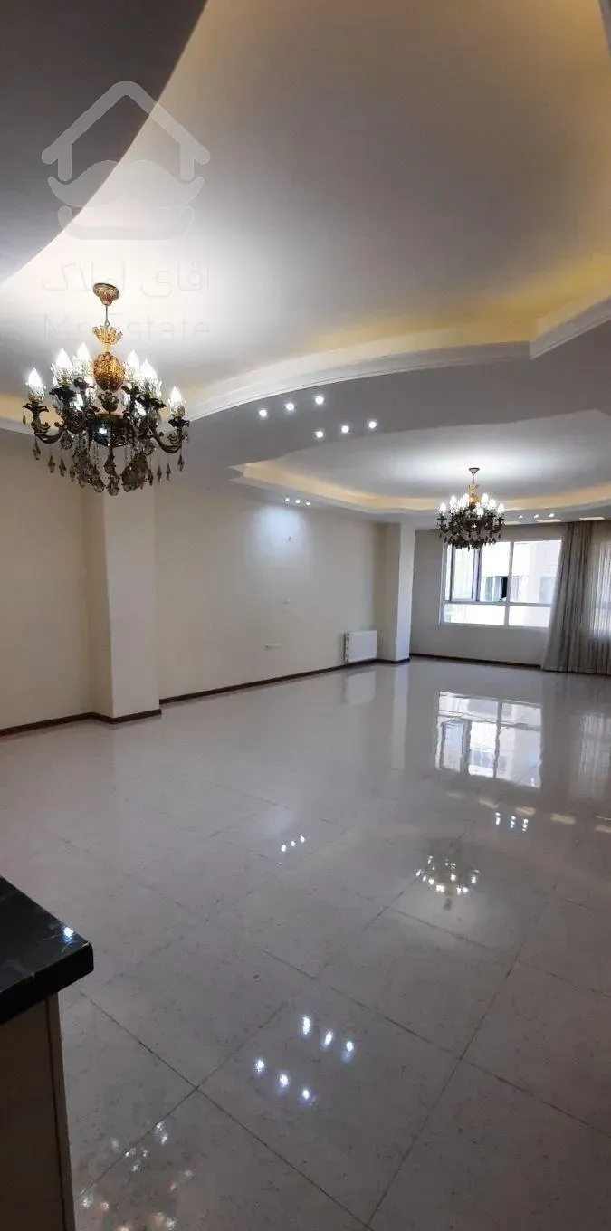 آپارتمان/۱۶۰متری/شهرک کارمندان/ جنوبی