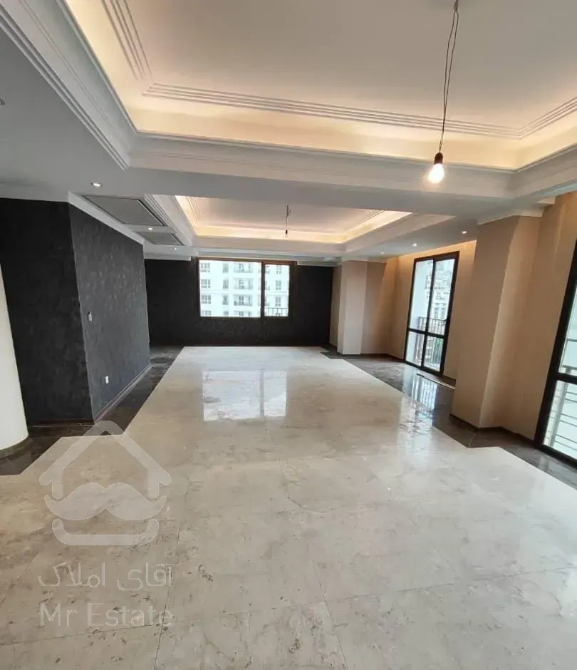 فروش آپارتمان با قدرالسهم / تاپ لوکیشن