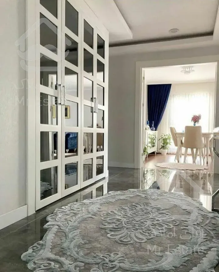 ۱۵۰متر در برج باغ