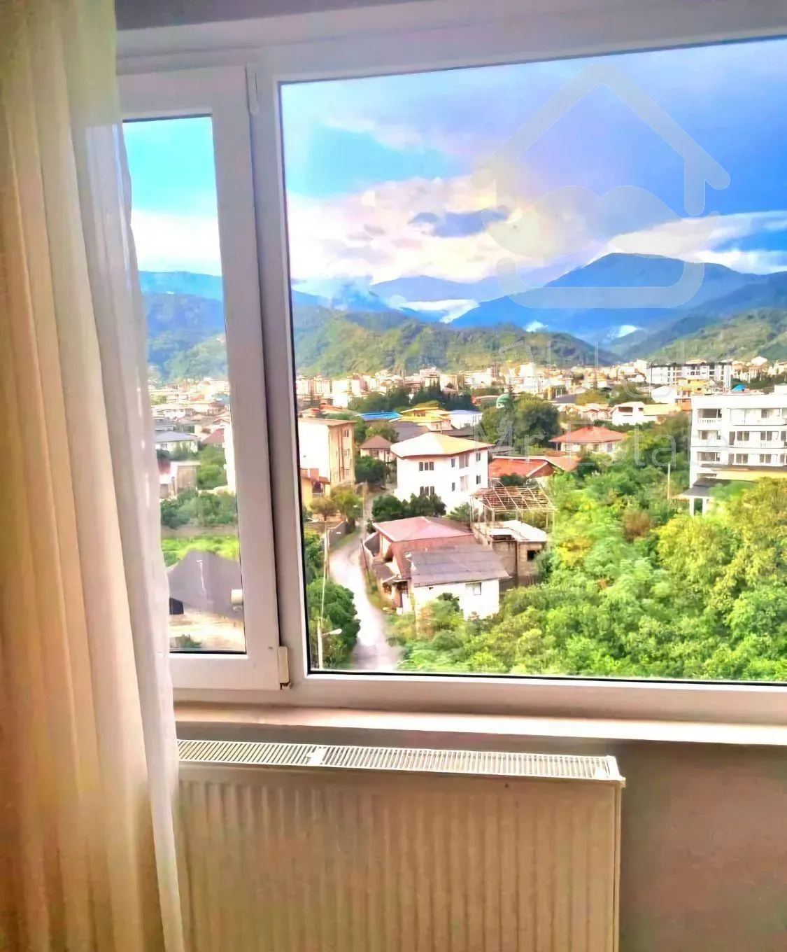 آپارتمان ۸۹متر،طبقه6 ویو ابدی جنگل ودریا درطالقانی