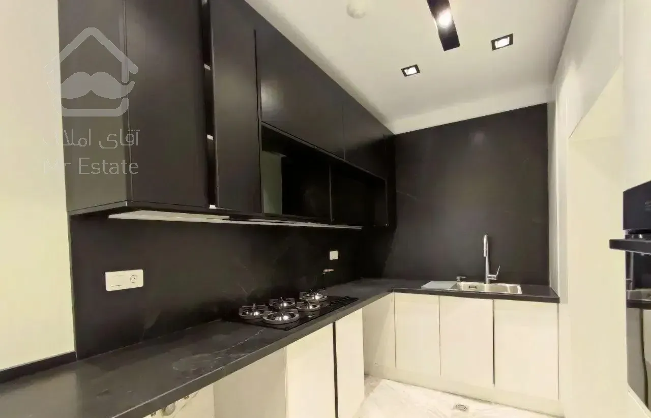 ظفر گوی آبادی ۱۴۰ متر نوساز با دو پارکینگ