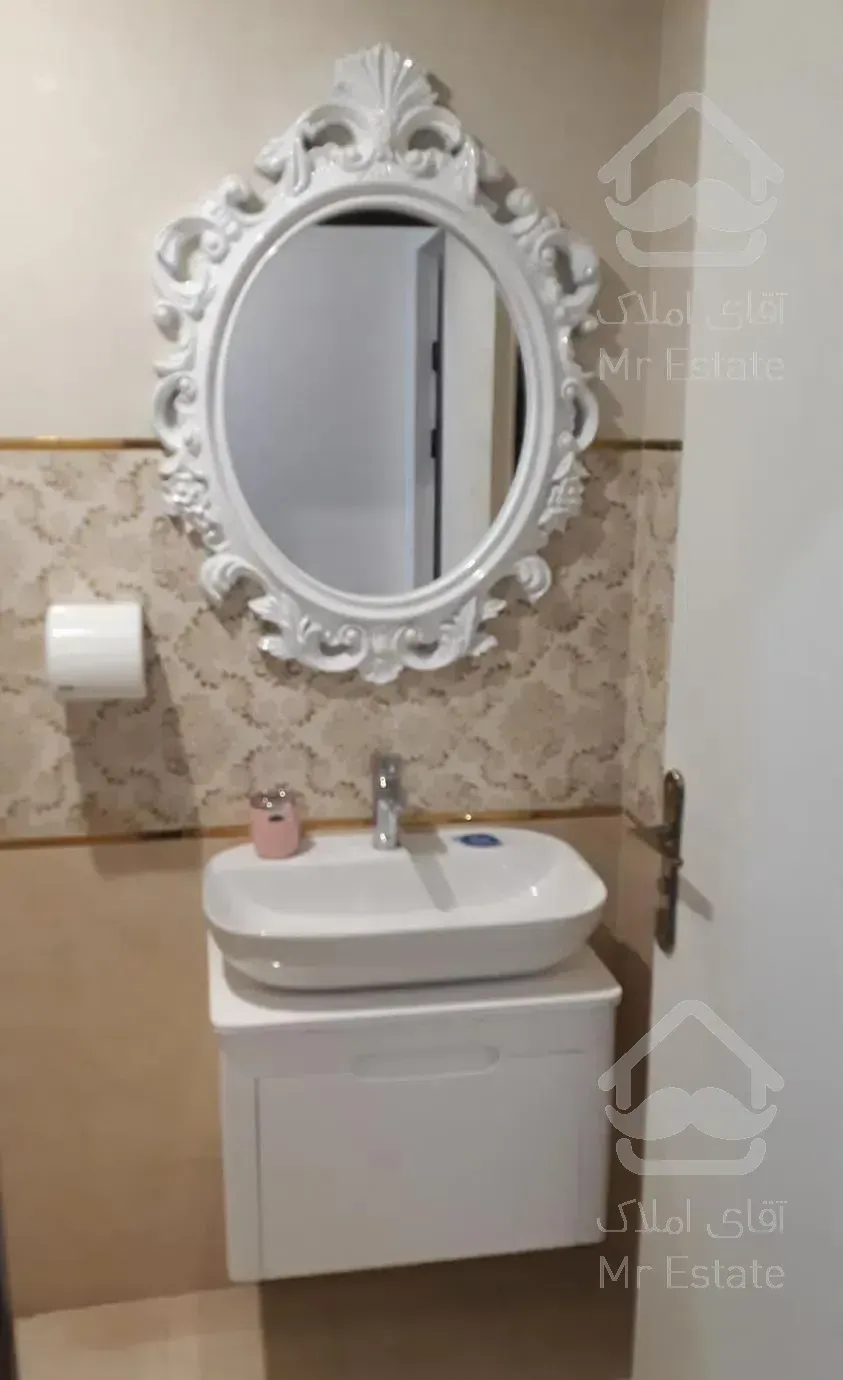 اجاره آپارتمان ۱۷۲ متری سه خوابه