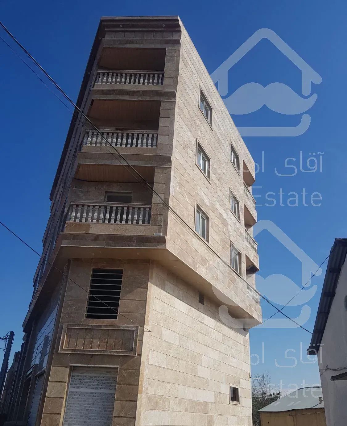 آپارتمان ۱۲۰متری پل‌گردن