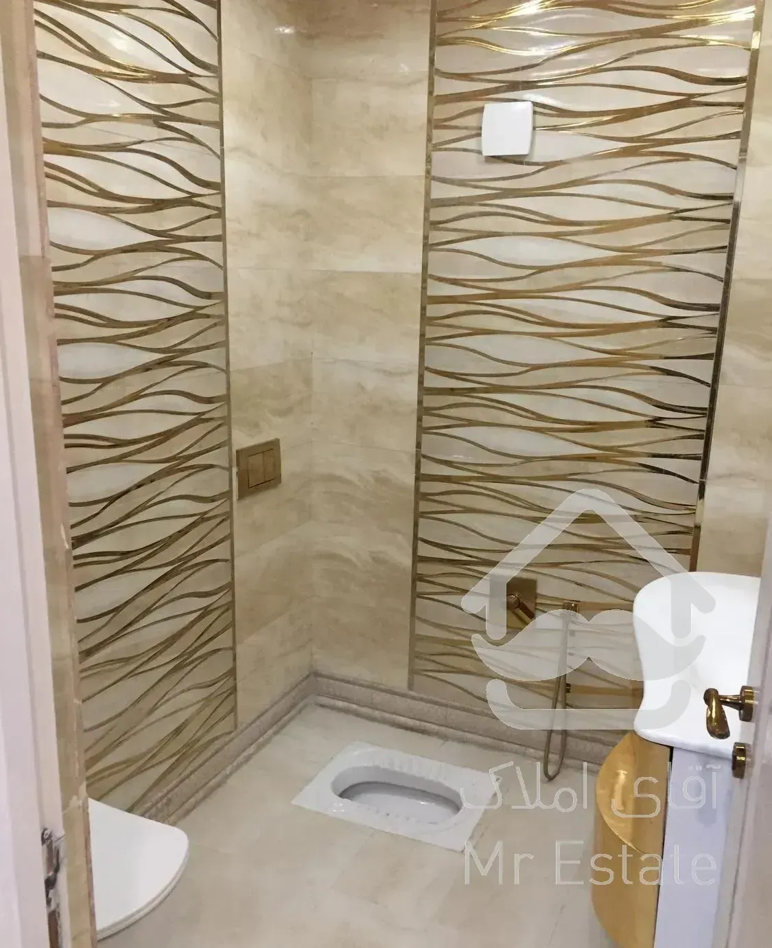 آپارتمان تهرانپارس ۲۳۰ متر ۳ خواب نوساز