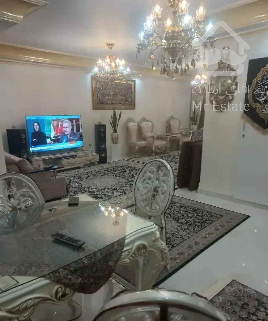 ظفر ١٢٠ متر خوش نقشه ٢پارکینگ سندی باکس