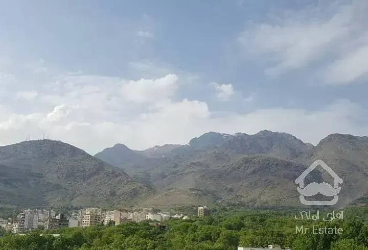 ۱۶۱متر  پنت هاوس  کلید نخورده