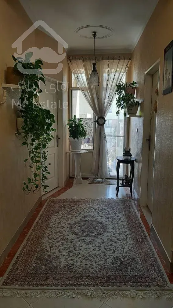 آپارتمان ۸۴متری ۲ خواب ، فول امکانات، لوکیشن عالی,۱۰ساله، خوش نقش،رهن کامل