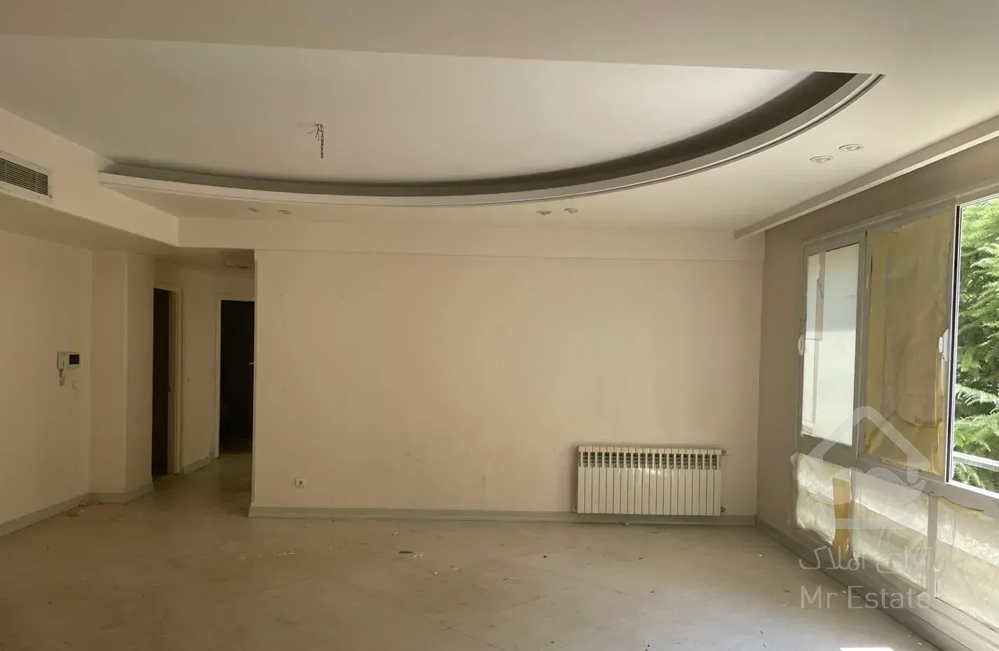 ۱۰۰متری دلباز و آفتابگیر با دید باغ