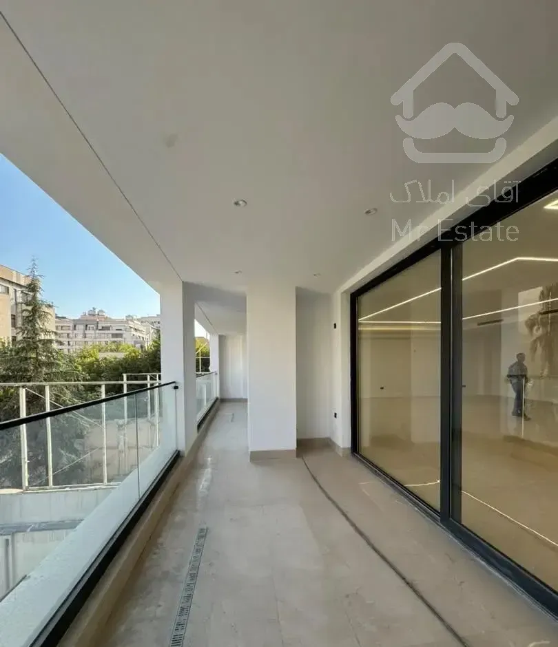 آپارتمان ۲۰۰ متری مدرن زعفرانیه
