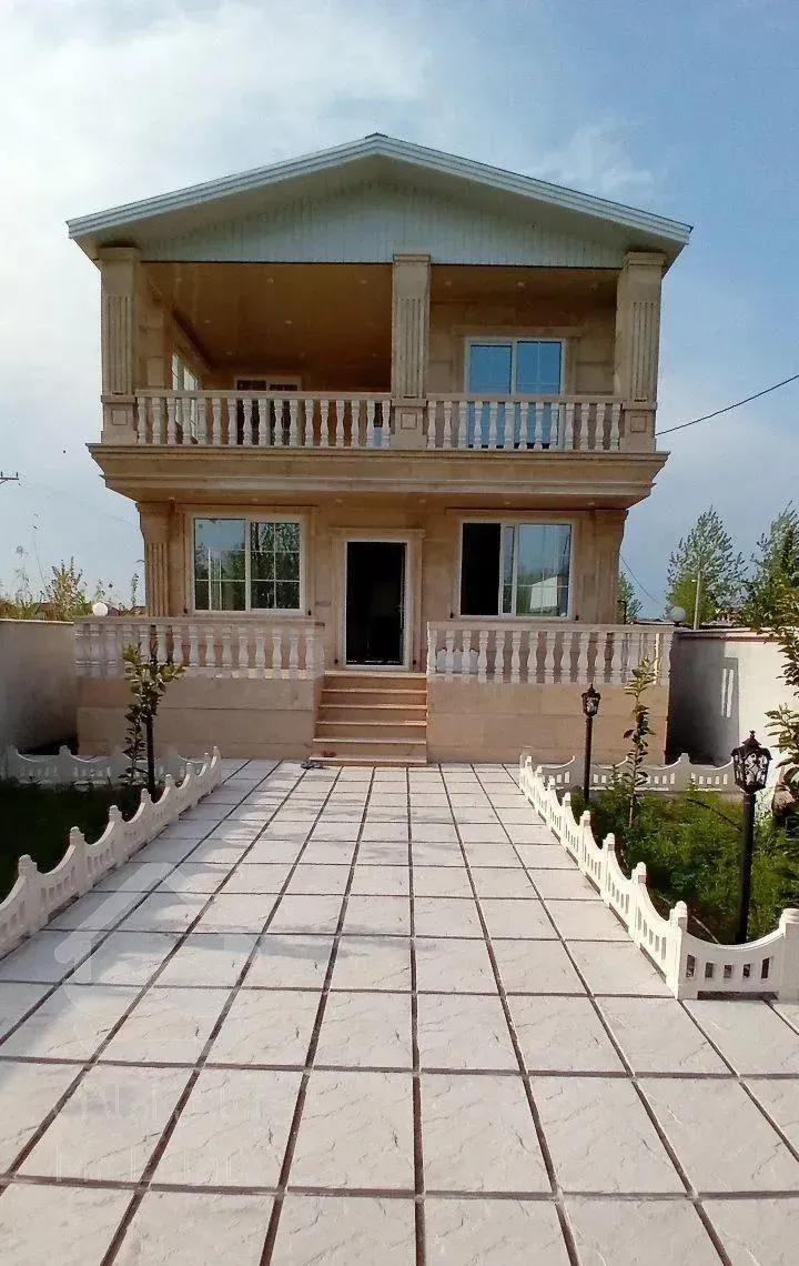 ویـلا دوبلــکــس هــم برای فـروش و هم رهـن