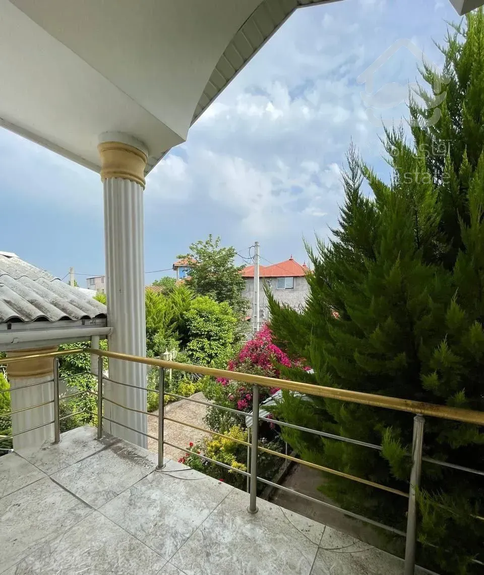 خانه ایرانی/3خواب/قیمت کل 3/300 تهاتر با خودرو