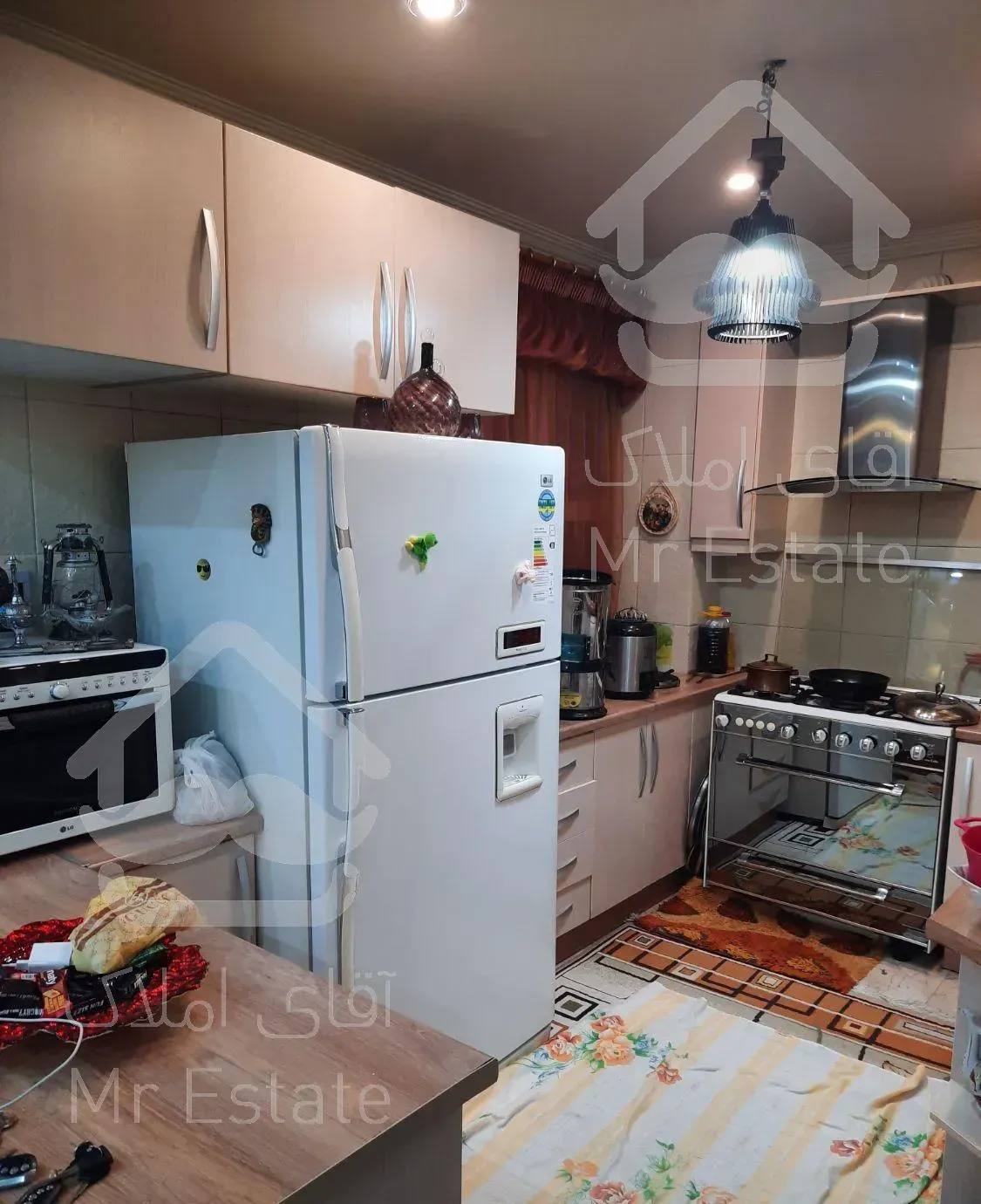 آپارتمان ۹۰ متر طرشت میدان سماء