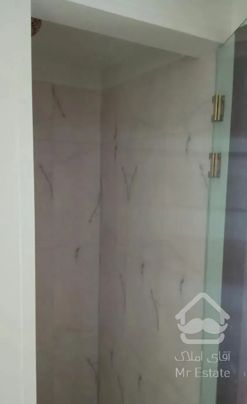 اندرزگو*شریفی منش *آپارتمان دوخوابه *دوخوابه مستر