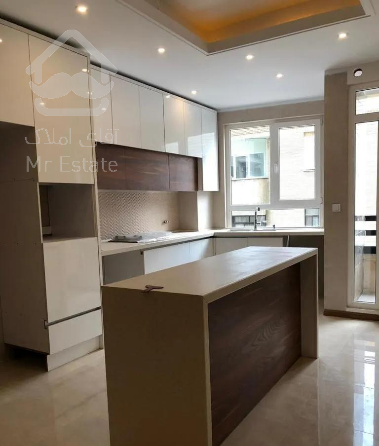 ۹۰ متر.فول امکانات.خ خردمند شمالی