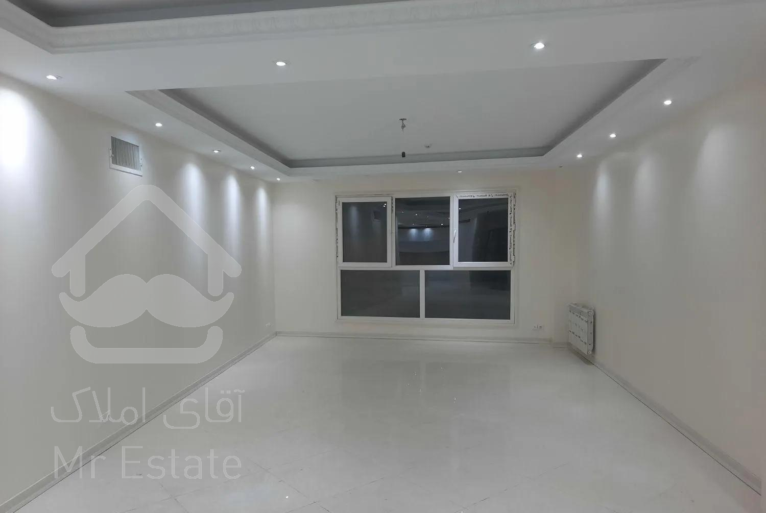 آپارتمان ۱۲۴ متر ۳ خواب،کلید نخورده، لویزان