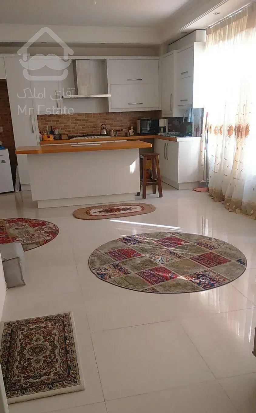 ۶۲ متری، درکه، فول امکانات، نورگیر و خوش نقشه