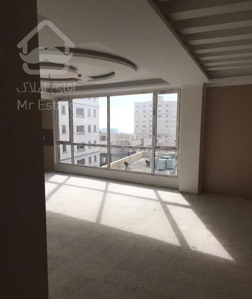 ۶۳ متر یکخوابه/رو به آفتاب/غرق نور