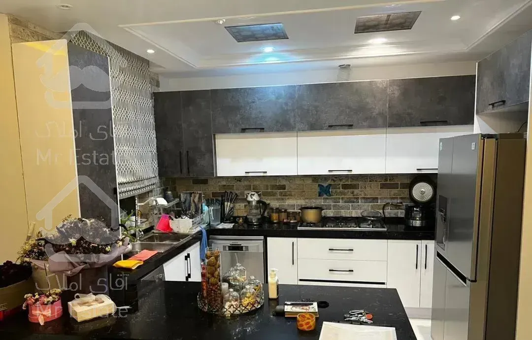 ۱۱۰ متر تک واحد یک ساله فول(میدان اطلاعات)