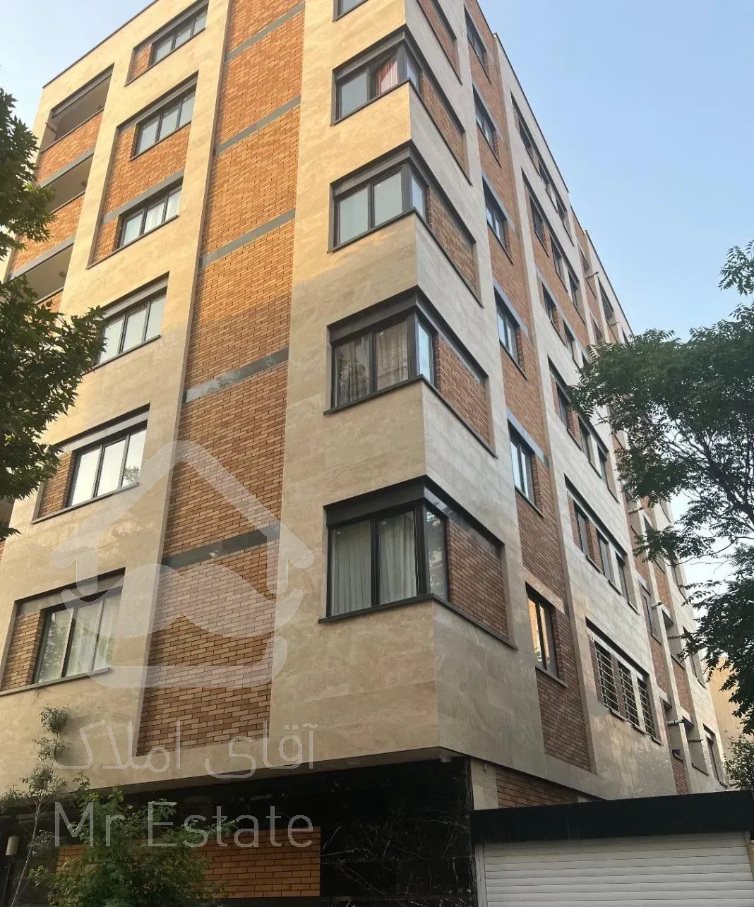 ۱۱۸ متر فول امکانات ده متری بانک