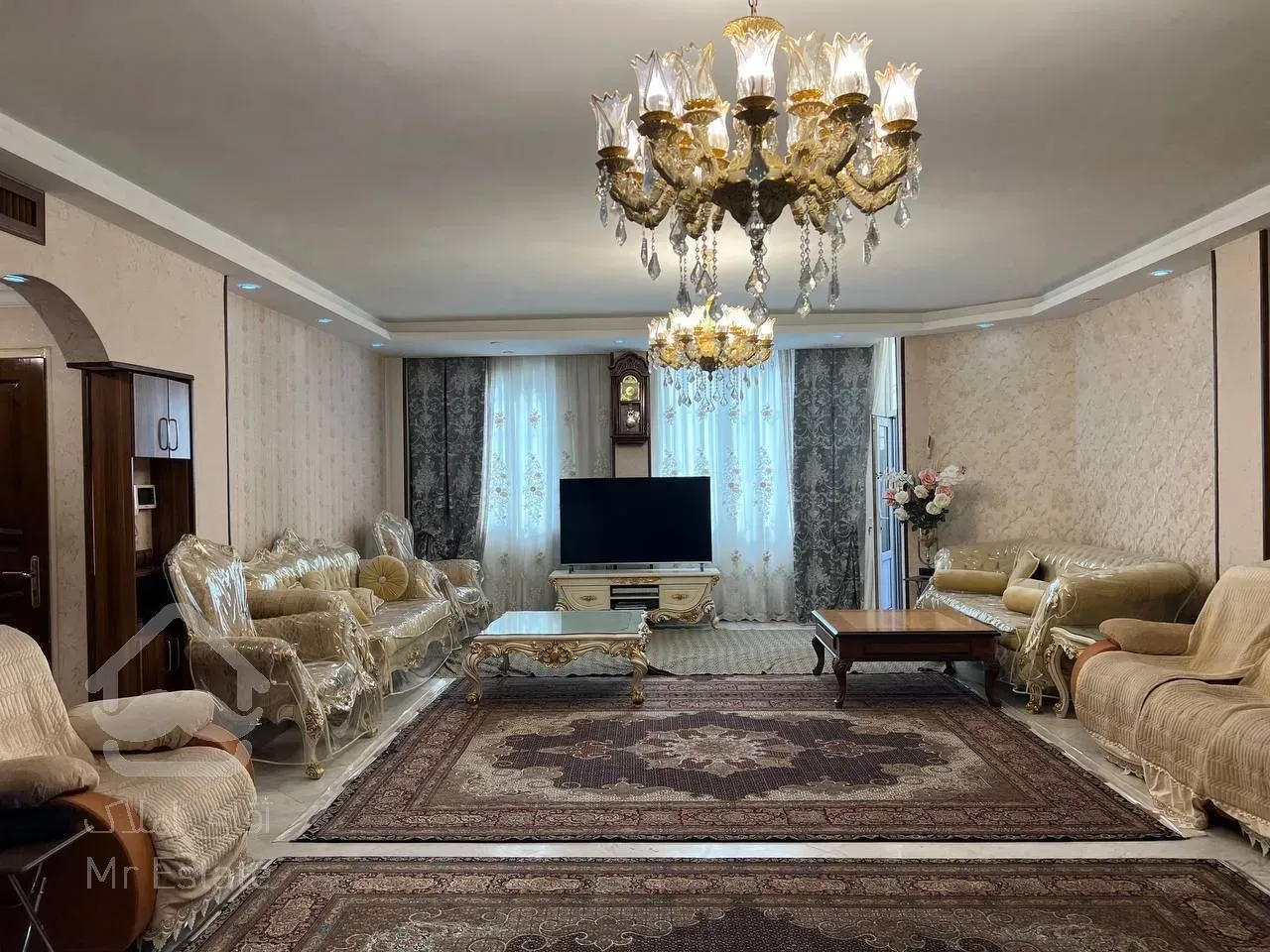 ۸۰متر۲خواب فول نور مستقیم