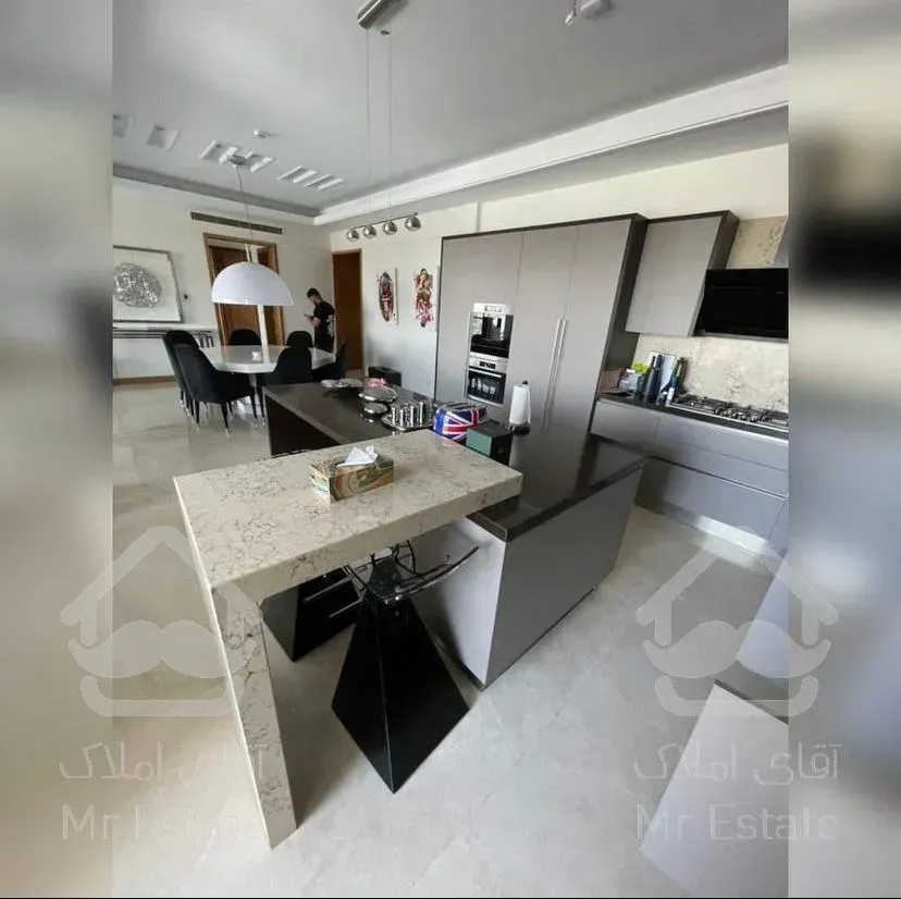 اجاره ۲۵۰ متر فرمانیه سنبل