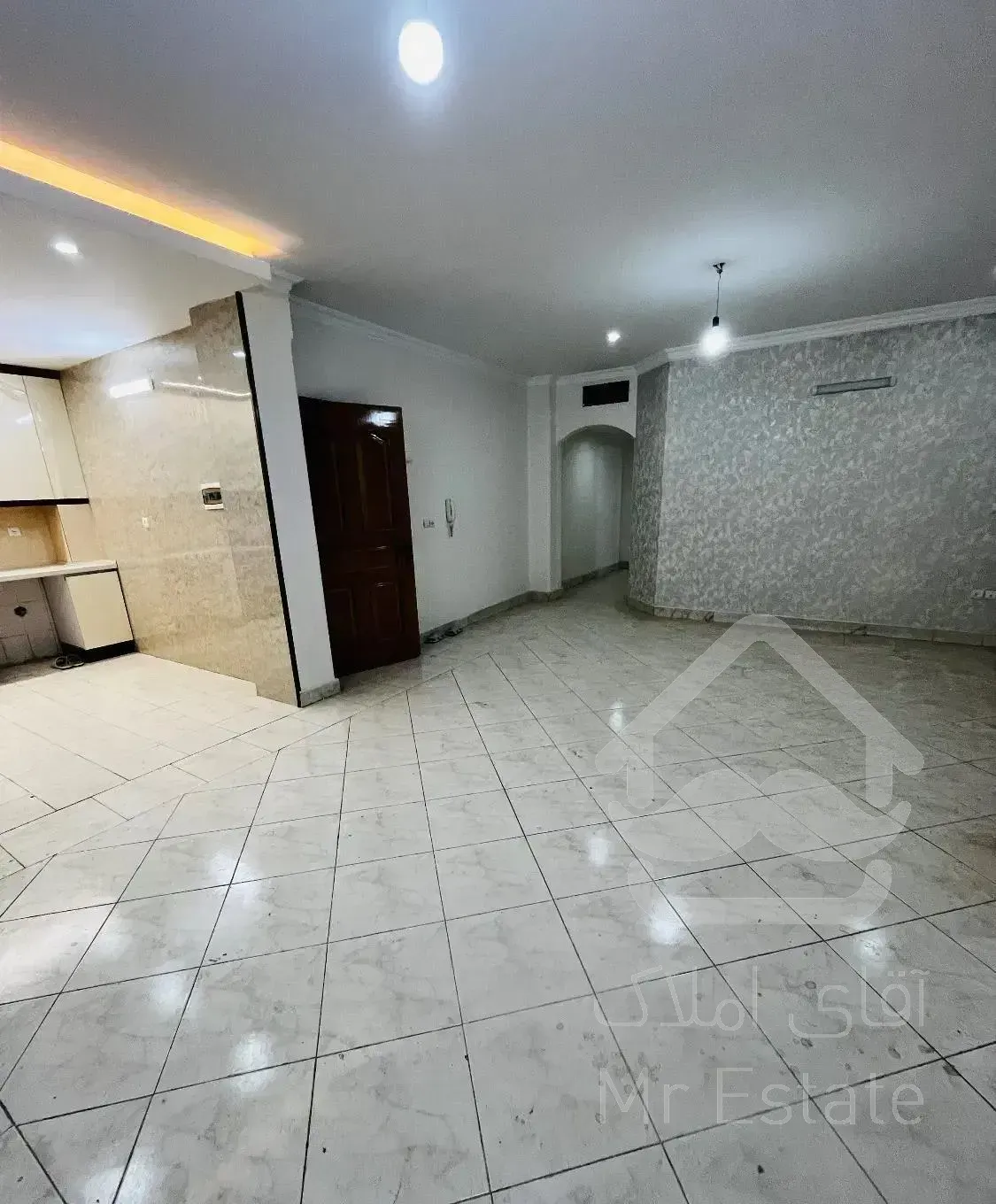 آپارتمان فروشی/ ۹۵متری/شیخ صدوق شمالی